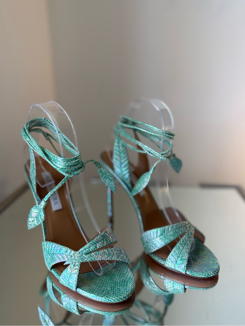 Like new Aquazzura 105mm leaf-detail ankle-tie sandals $1,095 38 - Picture 7 of 11